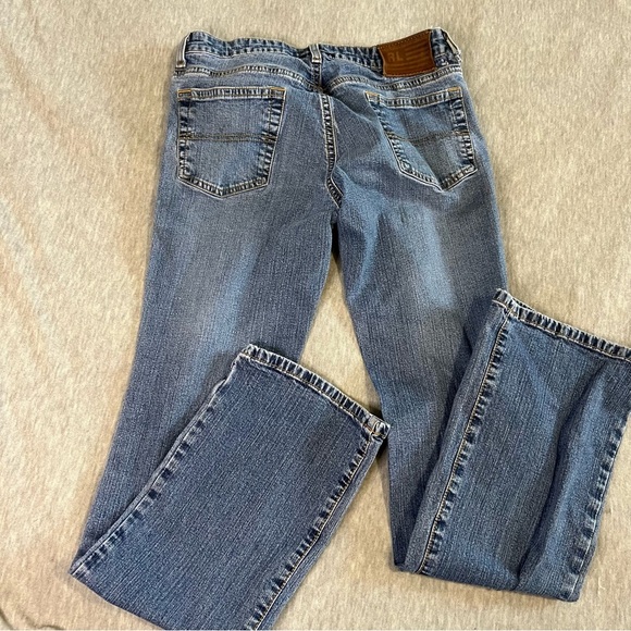 Ralph Lauren Blue Boot Cut Jeans with Classic Style - Picture 6 of 7